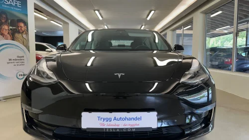 TESLA Model 3 Long Range AWD  Velholdt  Autopilot  NAF-teste