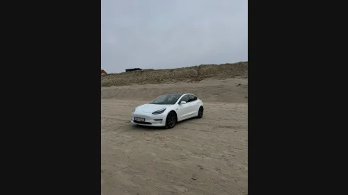 TESLA Model 3 Long Range AWD