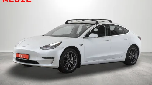 TESLA Model 3 560km (WLTP)/LR/AWD/MCU2/Navi/R.kam/Pano/AP/Taksktativ