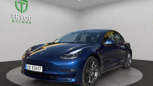 TESLA Model 3 Long Range AWD / Krok / garantiutløpstest / Nye Dekk