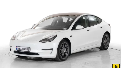 TESLA Model 3 LRDM AWD HENGERFESTE PANORAMA PREMIUM LYD & INTERIØR