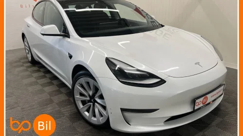 TESLA Model 3 LONG RANGE 580KM* AWD* HENGERFESTE* KAMERA* PANO* SKINN