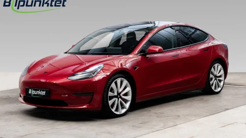 TESLA Model 3 LR AWD Panorama Skinn Autopilot Hifi Krok 19"Tesla-Nova