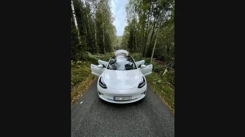 TESLA Model 3 Long Range AWD
