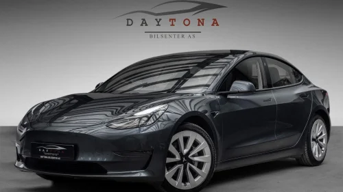 TESLA Model 3 Long Range AWD 614KM/ Autopilot/ Varmepumpe/ H.Feste