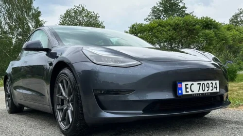 TESLA Model 3 Long Range AWD