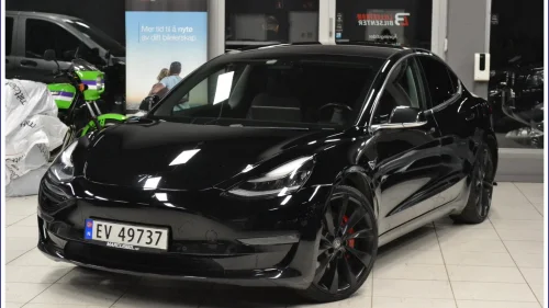 TESLA Model 3 PERFORMANCE AWD/EU-2027/AUTOPILOT/PREMIUM LYD++