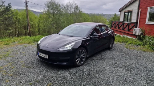 TESLA Model 3 Long range, NYTT Hovedbatteri, NY EU.