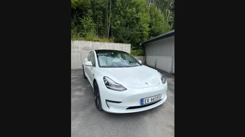 TESLA Model 3 Performance AWD