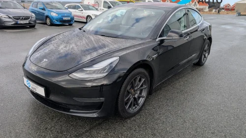 TESLA Model 3 Long Range AWD | AP 2.5 | Premium sound | Homelink