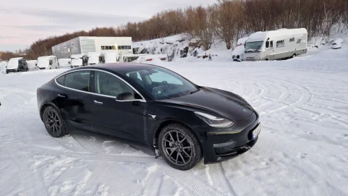 TESLA Model 3 Long Range AWD