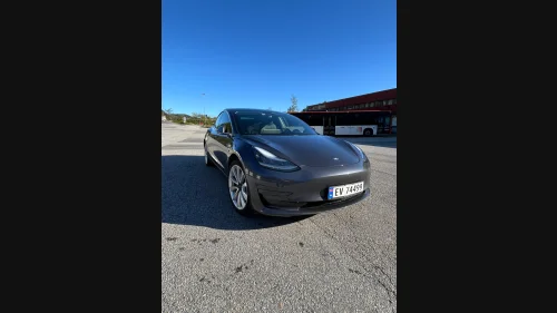 TESLA Model 3 Long Range AWD