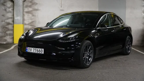 TESLA Model 3 Long Range AWD