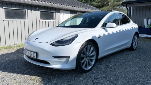 TESLA Model 3 Long Range AWD