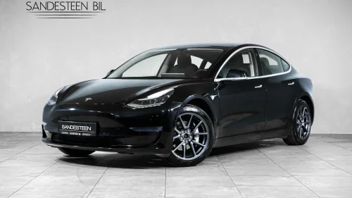 TESLA Model 3 LONG RANGE/HENGERFESTE/AUTOPILOT/KAMERA/GLASSTAK/SKINN