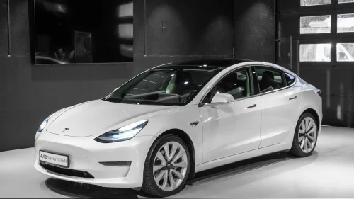 TESLA Model 3 Long Range Dual Motor AWD FSD 560KM Leveringsklar!