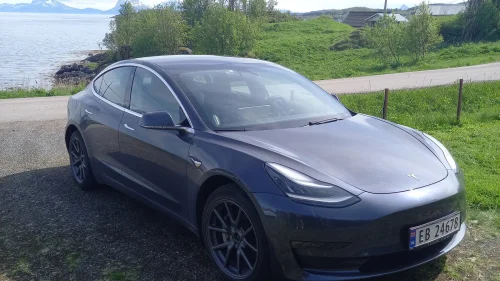 TESLA Model 3 Long Range AWD