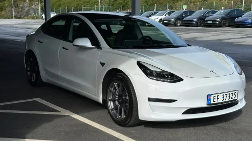 TESLA Model 3 Long Range AWD 498 hk Utvidet fabrikkgaranti