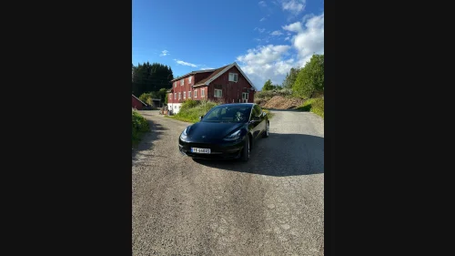 TESLA Model 3 Long Range AWD