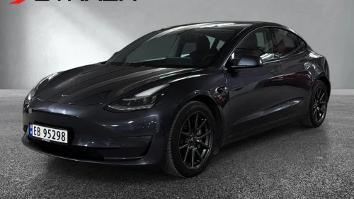 TESLA Model 3 AWD/Long Range/Premium/AP/Varmepumpe/580km