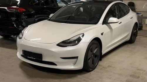 TESLA Model 3 LR - 4WD - Varmepumpe - Skinn - Hengerfeste