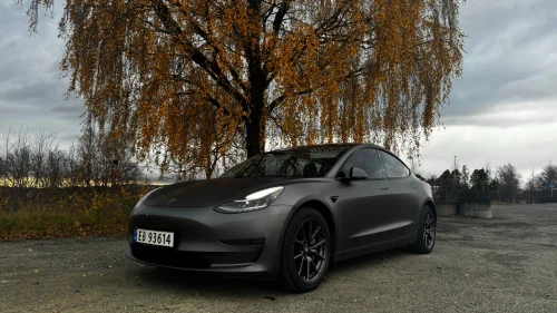 TESLA Model 3 Long Range AWD