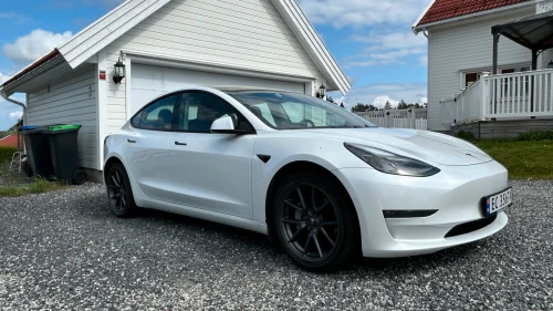 TESLA Model 3 Long Range AWD, AP, Hengerfeste, skinn, Ditec