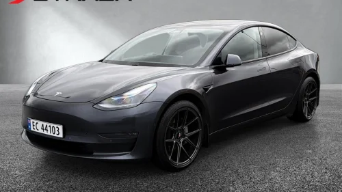 TESLA Model 3 LONG RANGE/AWD/FSD/KROK/VARMEPUMPE/GARANTI/640KM