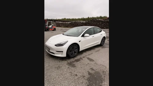 TESLA Model 3 Long Range AWD