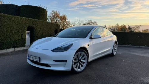 TESLA Model 3 Long Range AWD