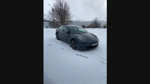 TESLA Model 3 Long Range AWD