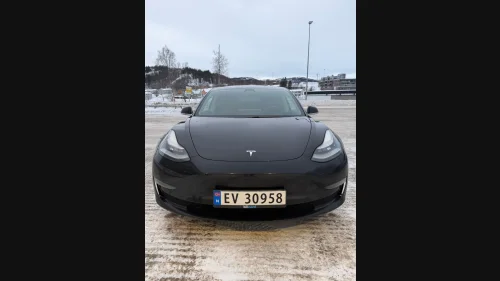 TESLA Model 3 Long Range AWD