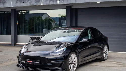 TESLA Model 3 PERFORMANCE/FSD/2X20"/NY EU/CHROME DELETE
