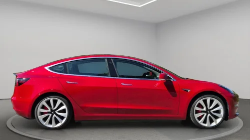 TESLA Model 3 Performance 4x4 - 1 EIER - SÆRDELES PEN! 530KM wltp