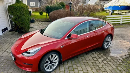 TESLA Model 3 Long Range AWD