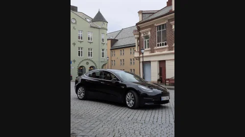 TESLA Model 3 Long Range AWD