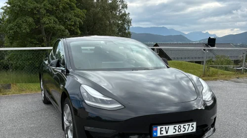 TESLA Model 3 Long Range AWD