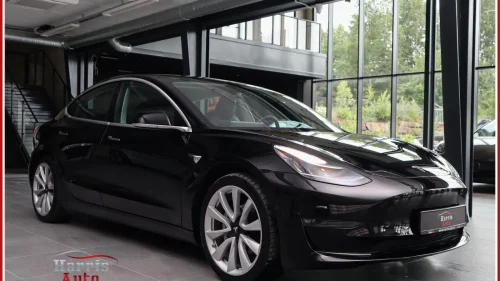 TESLA Model 3 LR AWD Autopilot,Skinn,Premium,Lavkm,Ny Eu2028!