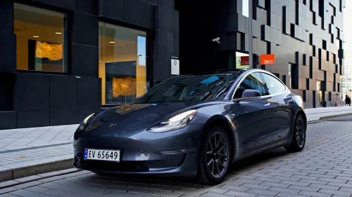 TESLA Model 3 Long Range AWD / Autopilot / 1 eier / MCU2