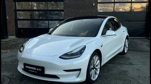 TESLA Model 3 Long Range AWD 1-eier/Svart Skinn/AP/Premium/Perlemor++