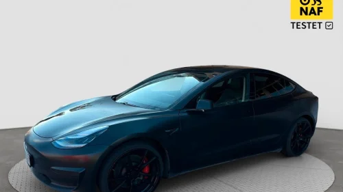 TESLA Model 3 Performance -  Autopilot