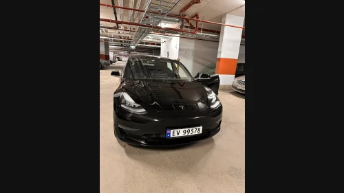 TESLA Model 3 Performance AWD