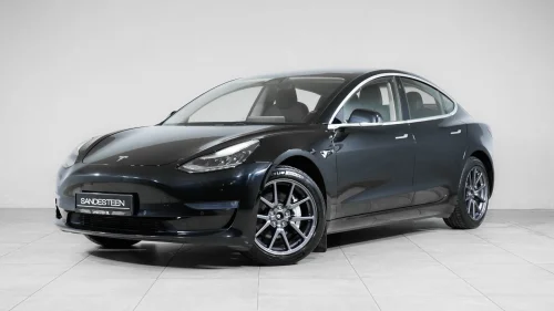 TESLA Model 3 560KM WLTP LONG RANGE/HENGERFESTE/PANORAMA/VINTERPAKKE
