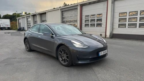 TESLA Model 3 Long Range AWD