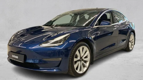 TESLA Model 3 AWD LongRange I Hengerfeste I 19" hjul I SortSkinn