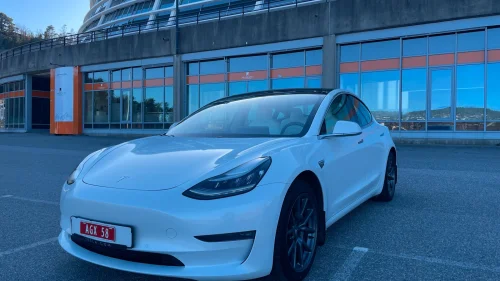 TESLA Model 3 Performance Long Range/AWD/Premium/19"/18"/EU09.27
