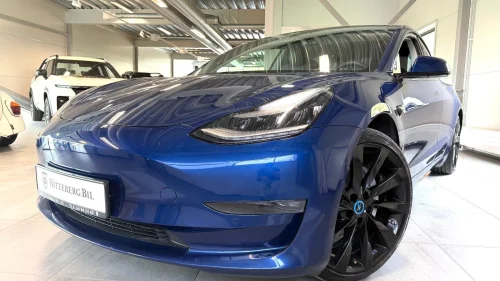 TESLA Model 3 - LR - 20" - Crome Delete- Skinn-Autopilot-Premium Lyd