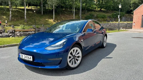 TESLA Model 3 Long Range AWD | Acceleration boost | Skiboks