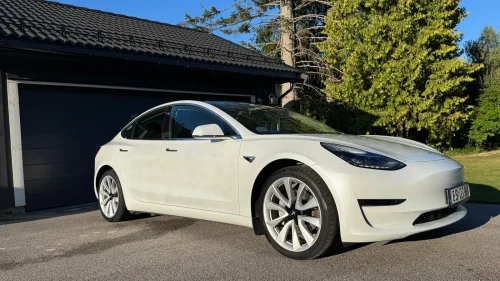 TESLA Model 3 Long Range AWD
