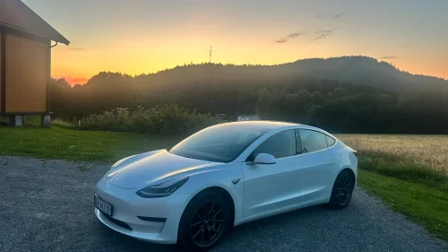 TESLA Model 3 Long Range AWD
